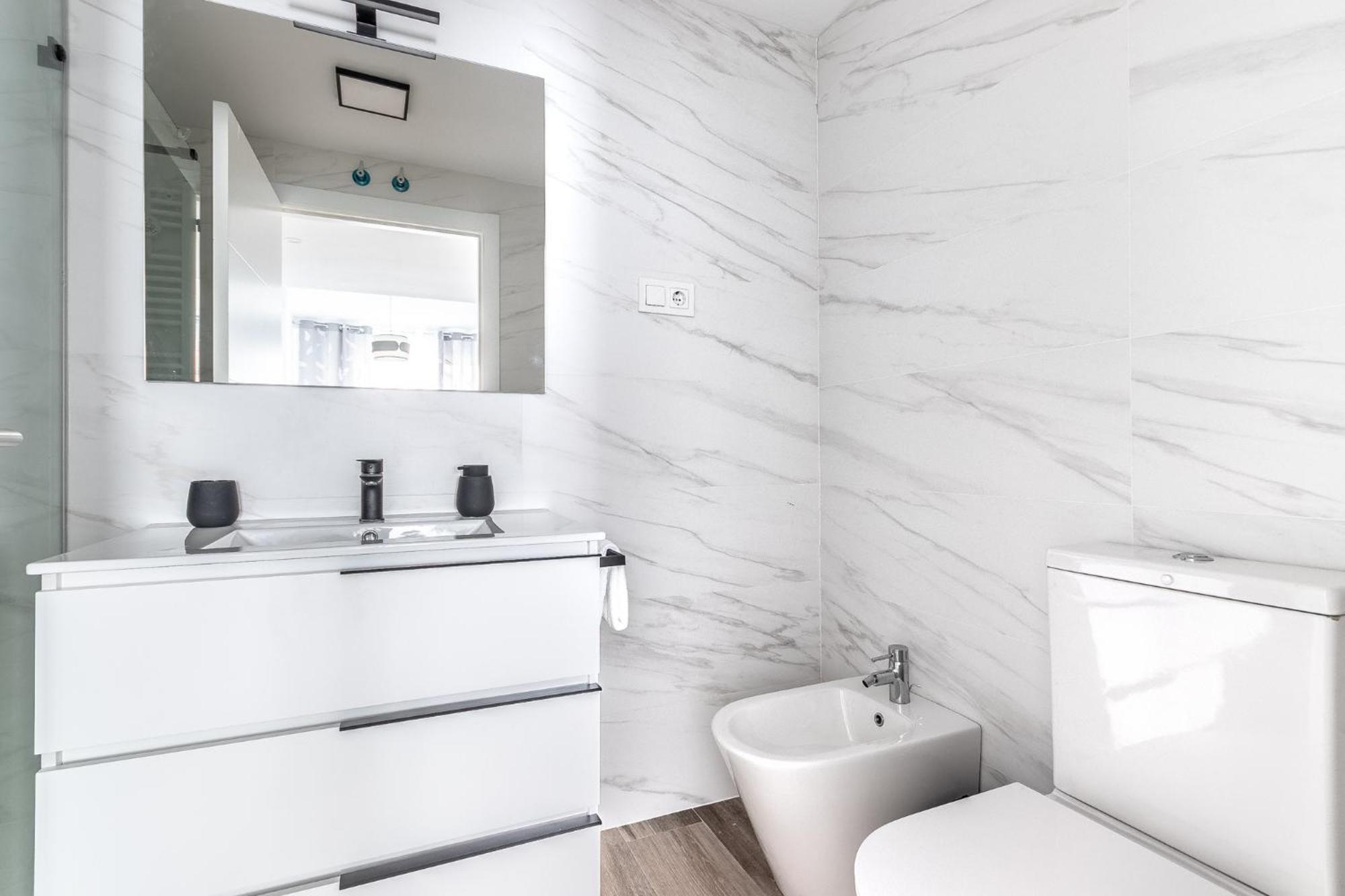 Xirimiri Apartment By People Rentals 빌바오 외부 사진
